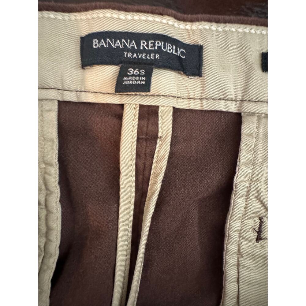 Banana Republic Men's Traveler Pleated Relaxed Moleskin Trousers Brown 36 Short - Picture 6 of 10